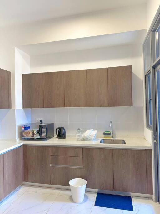 Netflix Two Bedroom Troika Kota Bharu Homestay 118 Exteriér fotografie