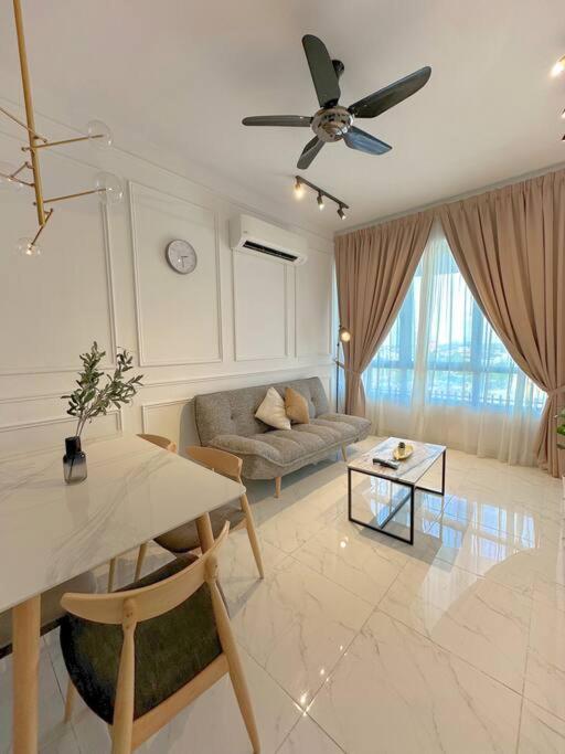 Netflix Two Bedroom Troika Kota Bharu Homestay 118 Exteriér fotografie