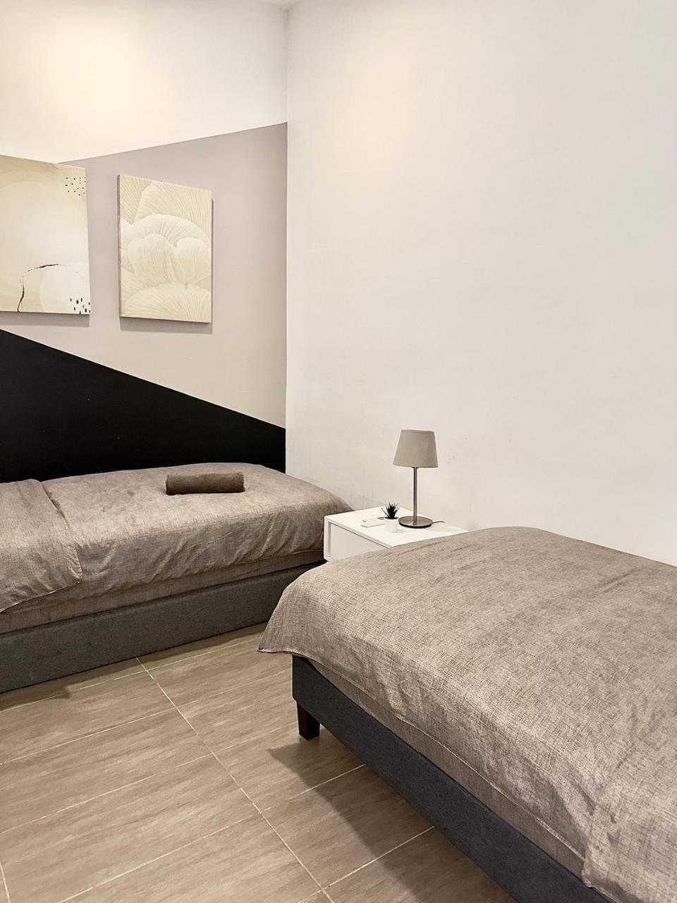 Netflix Two Bedroom Troika Kota Bharu Homestay 118 Exteriér fotografie